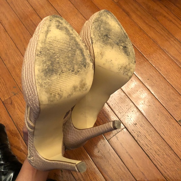 2 for $15 Nude heels - Picture 4 of 4